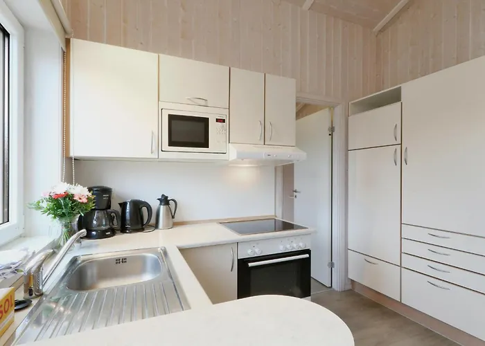 Frische Brise 18 - Dorf 3 Priwall